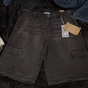 Jort Men's Charcoal Cargo Shorts